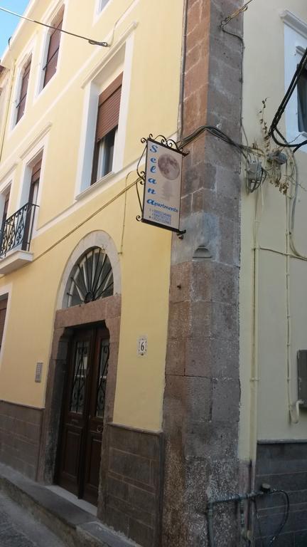 Selana Apartments Mytilene Bagian luar foto